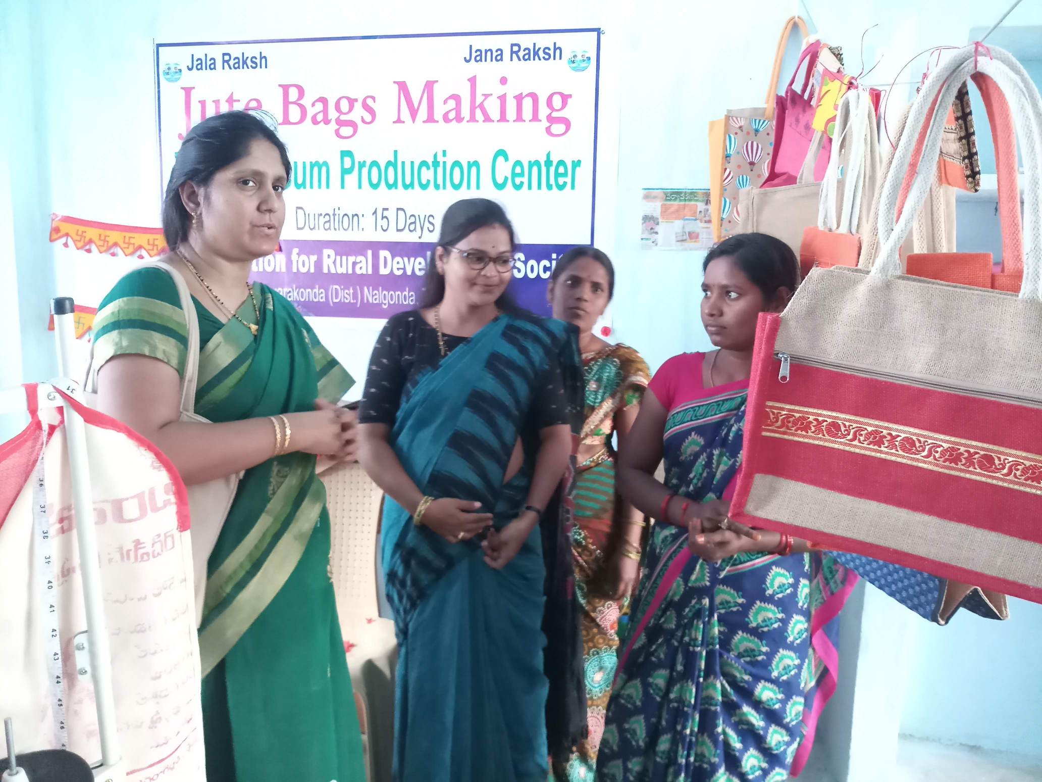 Prerana Lifestyle Jute Conference Bags at Best Price in Thrissur | Esaf  Swasraya Producers Co. Ltd.